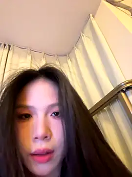 Snapshot of csck2025 chatting on 09-16-25, 11:33 csck2025 online show from 09-16-25, 11:33