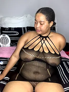 sexytinashe21 online show from 12-16-25, 07:41