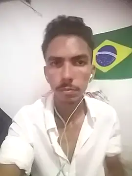 Snapshot of MagrinhoSaradoo chatting on 03-12-25, 08:19 MagrinhoSaradoo online show from 03-12-25, 08:19