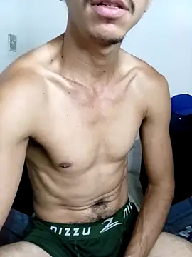 Snapshot of MagrinhoSaradoo chatting on 10-03-25, 10:51 MagrinhoSaradoo online show from 10-03-25, 10:51