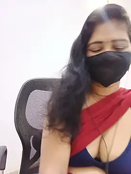 Snapshot of Lucky-Deepthi chatting on 05-19-26, 12:27 Lucky-Deepthi online show from 05-19-26, 12:27