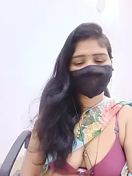 Snapshot of Lucky-Deepthi chatting on 05-24-26, 01:32 Lucky-Deepthi online show from 05-24-26, 01:32