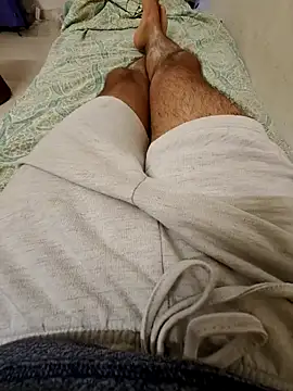 Snapshot of shrenik34 chatting on 01-08-25, 04:34 shrenik34 online show from 01-08-25, 04:34