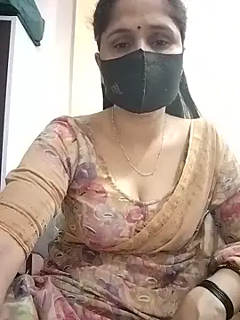 Snapshot of priyancyfun chatting on 06-19-26, 04:22 priyancyfun online show from 06-19-26, 04:22