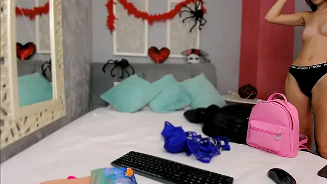 Snapshot of LustyRosee chatting on 10-23-25, 03:00 LustyRosee online show from 10-23-25, 03:00