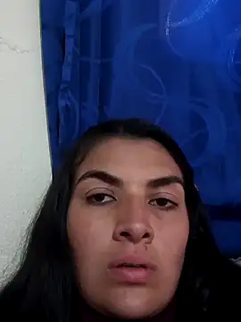 blue and whithe online show from 03-27-26, 04:29