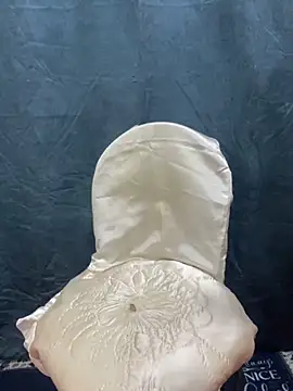 Snapshot of Maya_mimi chatting on 01-16-25, 10:12 Maya mimi online show from 01-16-25, 10:12