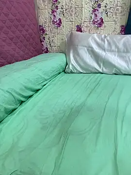 Snapshot of Maya_mimi chatting on 02-26-25, 09:05 Maya mimi online show from 02-26-25, 09:05