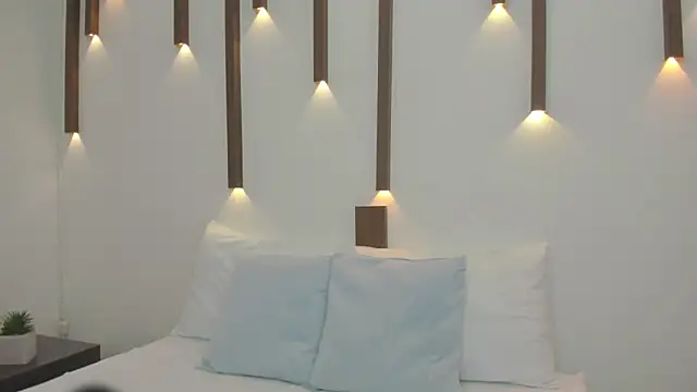 antonella cutie  online show from 02-05-25, 12:06