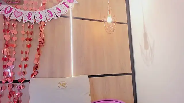 ashlyn parker online show from 02-05-26, 07:51