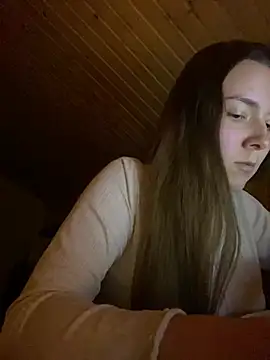 mewKate online show from 02-15-25, 04:01