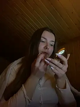 mewKate online show from 02-18-25, 05:21