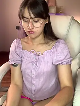 Snapshot of Camila_pinkk chatting on 01-24-25, 01:03 Camila pinkk online show from 01-24-25, 01:03