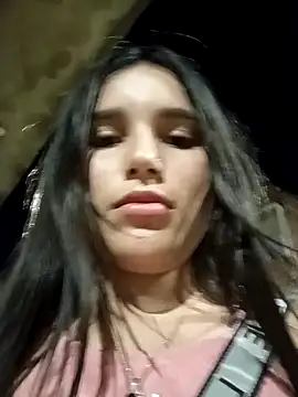 Snapshot of the_queen_of_street chatting on 01-07-25, 01:49 the queen of street online show from 01-07-25, 01:49