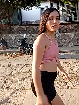 Snapshot of the_queen_of_street chatting on 01-07-25, 09:46 the queen of street online show from 01-07-25, 09:46