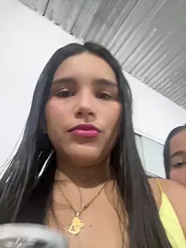 Snapshot of the_queen_of_street chatting on 02-15-25, 02:26 the queen of street online show from 02-15-25, 02:26