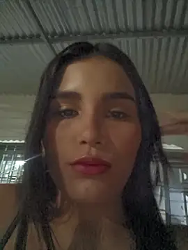 Snapshot of the_queen_of_street chatting on 02-20-25, 03:01 the queen of street online show from 02-20-25, 03:01