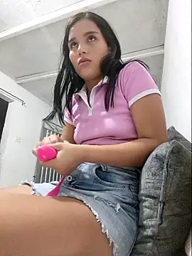 Snapshot of the_queen_of_street chatting on 09-27-25, 10:48 the queen of street online show from 09-27-25, 10:48