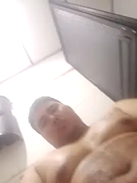 Snapshot of parejanuevahoff chatting on 11-28-25, 03:14 parejanuevahoff online show from 11-28-25, 03:14