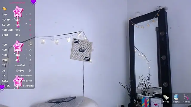 Snapshot of Yorkeidys1 chatting on 12-04-25, 02:21 Yorkeidys1 online show from 12-04-25, 02:21