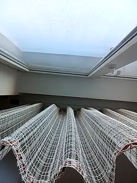 Lauren Amabel online show from 01-14-26, 07:47