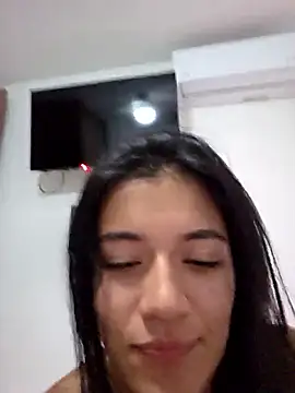 Snapshot of Siempre-locos69 chatting on 01-18-26, 11:08 Siempre-locos69 online show from 01-18-26, 11:08