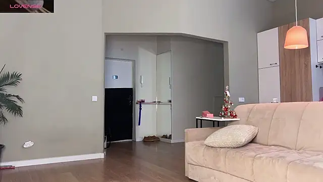 Snapshot of Shyrubate chatting on 01-31-25, 08:43 Shyrubate online show from 01-31-25, 08:43