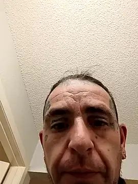 justthetip4209 online show from 10-05-25, 09:13