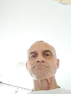 Snapshot of hhhhhh56z chatting on 11-14-25, 10:14 hhhhhh56z online show from 11-14-25, 10:14