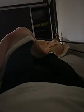 Snapshot of medami chatting on 01-10-25, 07:00 medami online show from 01-10-25, 07:00