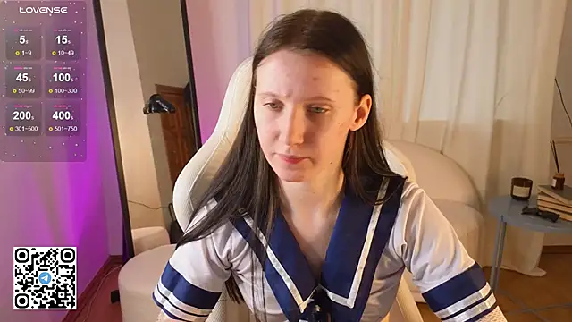 Snapshot of mon_lola chatting on 01-27-25, 06:30 mon lola online show from 01-27-25, 06:30