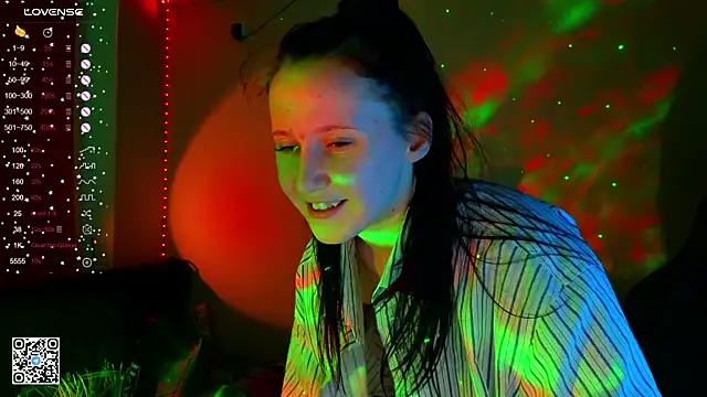 Snapshot of mon_lola chatting on 03-05-25, 05:50 mon lola online show from 03-05-25, 05:50