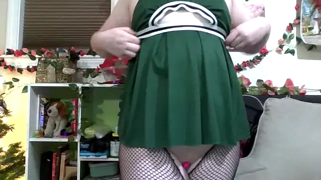 Snapshot of AverageRose chatting on 02-20-26, 06:26 AverageRose online show from 02-20-26, 06:26