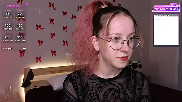 Snapshot of MaryBliss chatting on 03-19-25, 09:16 MaryBliss online show from 03-19-25, 09:16