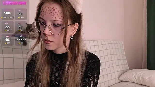 Snapshot of MaryBliss chatting on 11-13-25, 08:52 MaryBliss online show from 11-13-25, 08:52