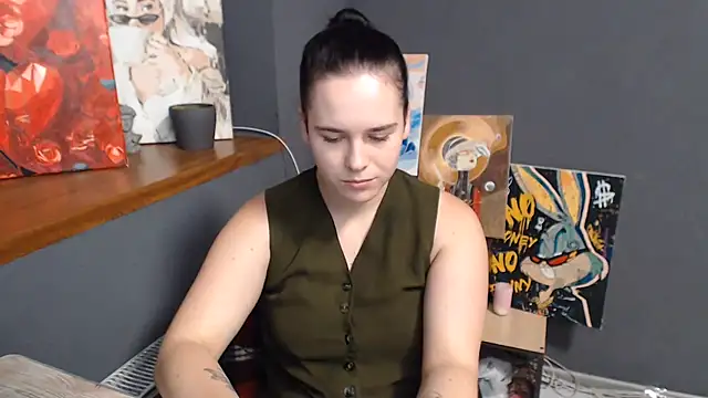 Snapshot of mini_girly chatting on 07-01-26, 01:13 mini girly online show from 07-01-26, 01:13