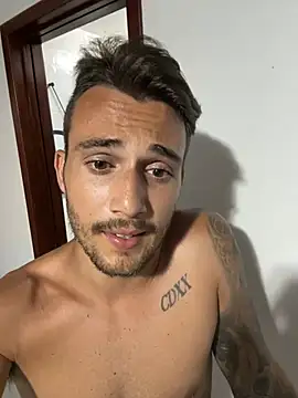 Snapshot of carvalhofelipe chatting on 01-09-25, 09:26 carvalhofelipe online show from 01-09-25, 09:26