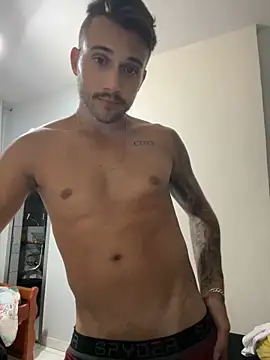 Snapshot of carvalhofelipe chatting on 01-28-25, 01:50 carvalhofelipe online show from 01-28-25, 01:50