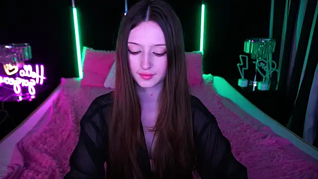 Snapshot of Marmeladkaaa chatting on 10-26-25, 12:00 Marmeladkaaa online show from 10-26-25, 12:00