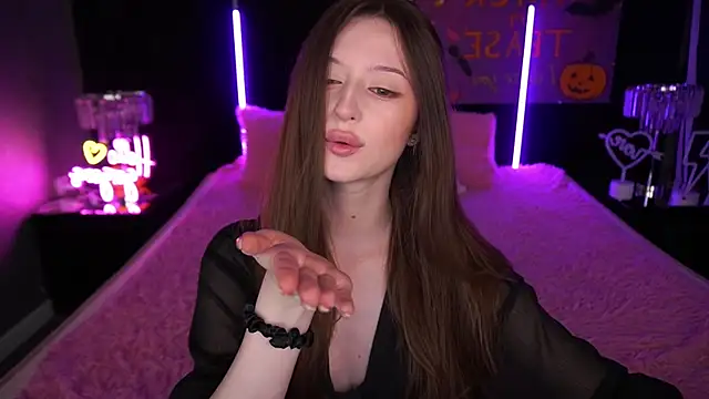 Snapshot of Marmeladkaaa chatting on 11-06-25, 02:29 Marmeladkaaa online show from 11-06-25, 02:29