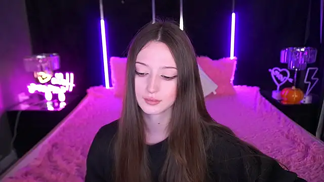 Snapshot of Marmeladkaaa chatting on 11-19-25, 01:55 Marmeladkaaa online show from 11-19-25, 01:55