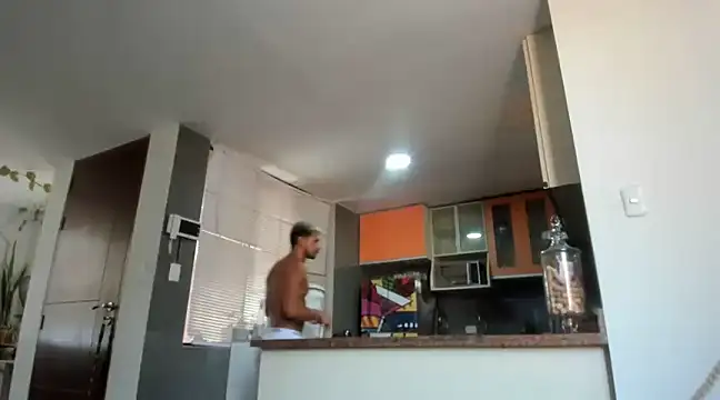 Snapshot of HOTLATINO2025 chatting on 01-29-25, 03:04 HOTLATINO2025 online show from 01-29-25, 03:04