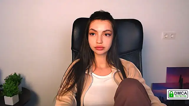 Lexi Jous online show from 09-19-25, 04:58