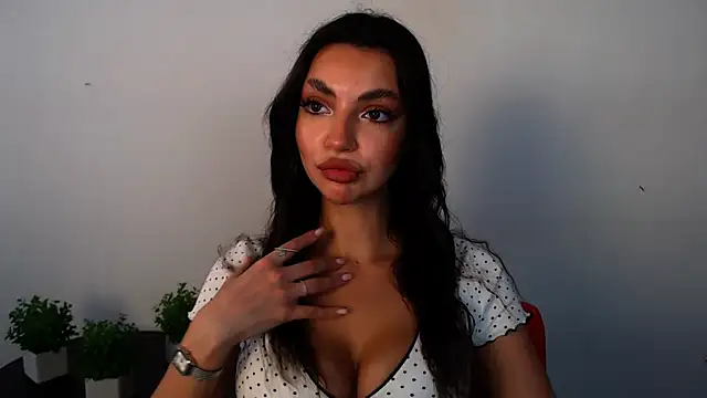 Snapshot of Lexi_Jous chatting on 06-28-26, 12:22 Lexi Jous online show from 06-28-26, 12:22