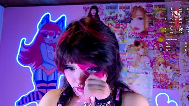 LaytonBox online show from 02-11-25, 07:59