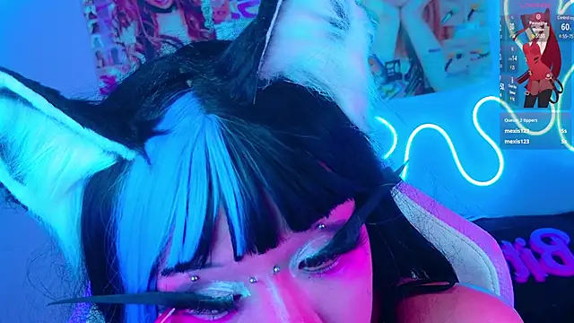 LaytonBox online show from 02-18-25, 02:49