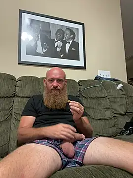 Snapshot of 32XRedBeard chatting on 07-09-26, 09:41 32XRedBeard online show from 07-09-26, 09:41