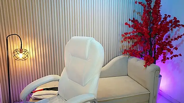 Snapshot of Emma_Walkerr_ chatting on 10-03-25, 07:00 Emma Walkerr online show from 10-03-25, 07:00