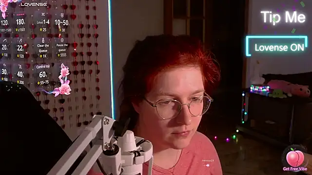 LesyaOxi online show from 02-08-25, 06:43