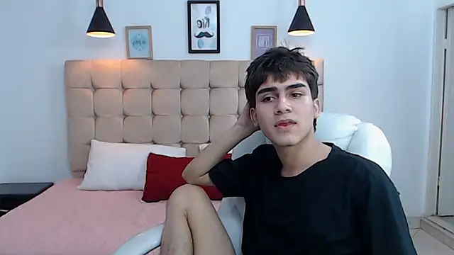 Tommy18   online show from 01-16-25, 09:05